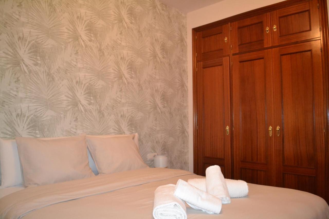 Apartamento Posidonia Free Parking Cádiz Exteriör bild